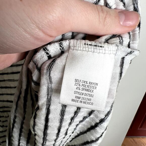 Alya Striped Peplum Top LAST CALL - Picture 4 of 5